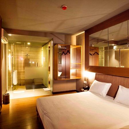 โรงแรมแอต 108 บาย ฮิม จาการ์ตา ภายนอก รูปภาพ
